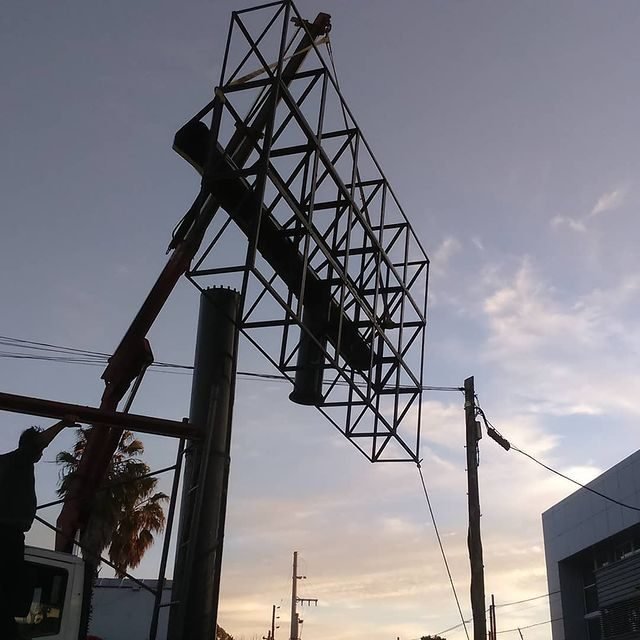 Montaje de Monocolunma